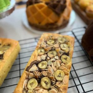 Roti Pisang Almond